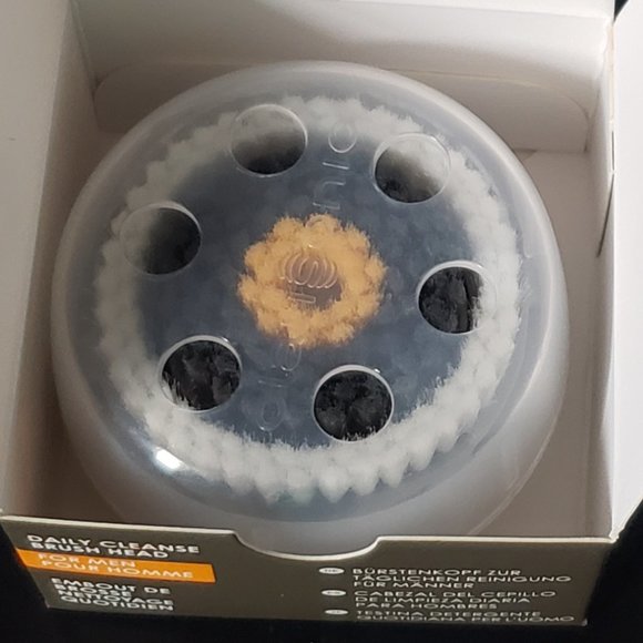 Clarisonic Daily Cleanse Brush Head For Men NEW - Picture 2 of 8